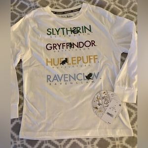 Boys Sz S Hogwarts Houses Long-Sleeved Tee NWT